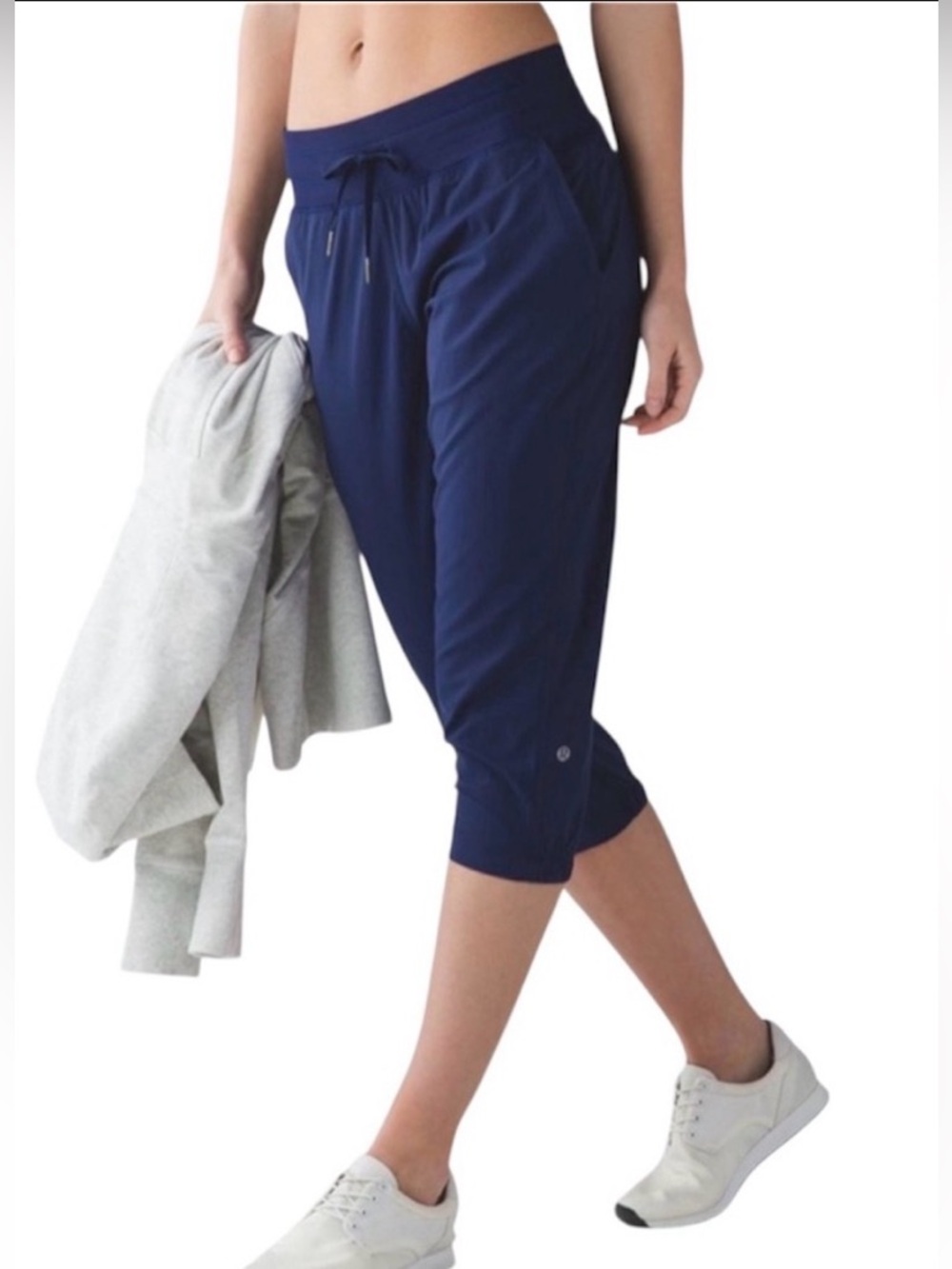 Lululemon Dance Studio Crop Blue Pants Women’s 6 Cropped Mid Rise Striped Gym